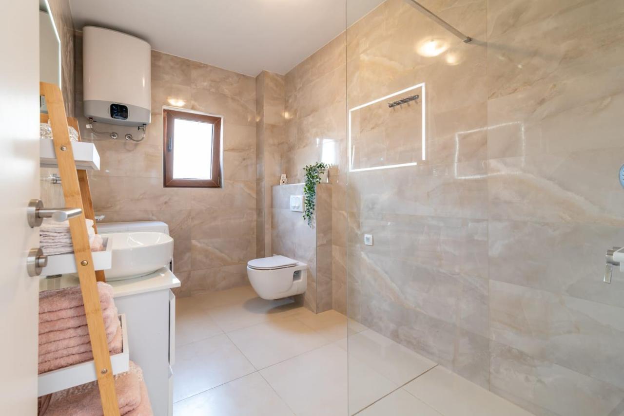 Oleandar Apartment Trogir Bagian luar foto