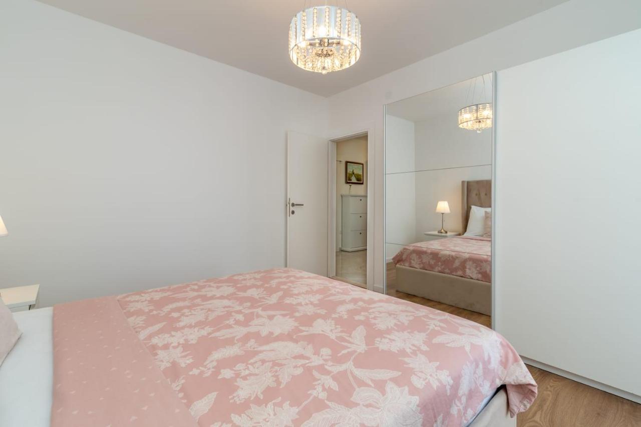 Oleandar Apartment Trogir Bagian luar foto